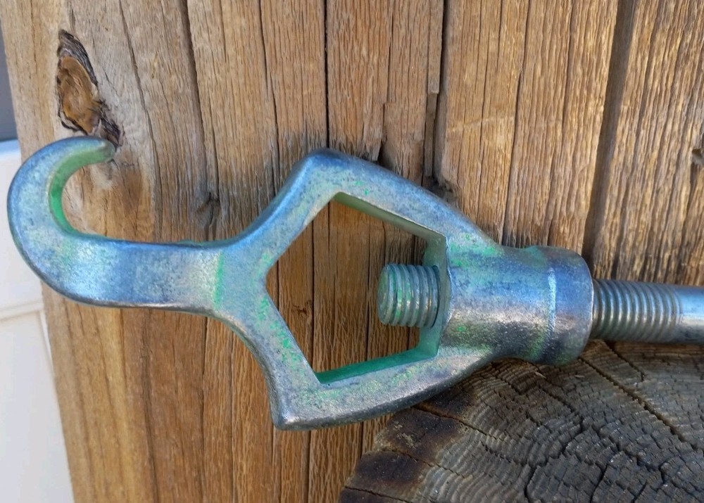 Single Head Adjustable Hydrant Wrench