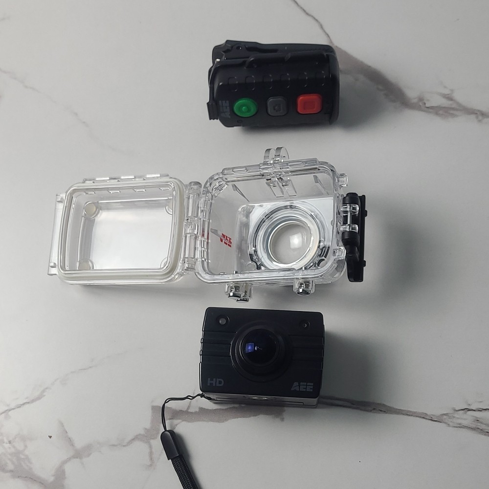 AEE Waterproof Polycarbonate Camera Case Clear Black with Remote