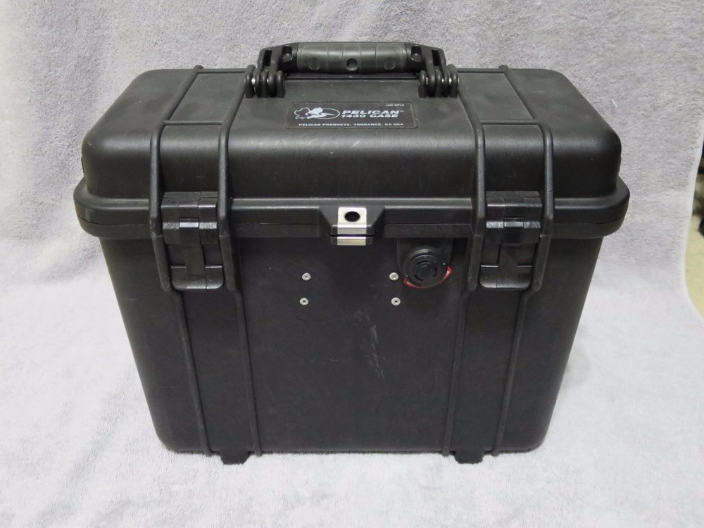 RACING RADIOS 8-PLACE PORTABLE PIT BOX INTERCOM SYSTEM, NASCAR