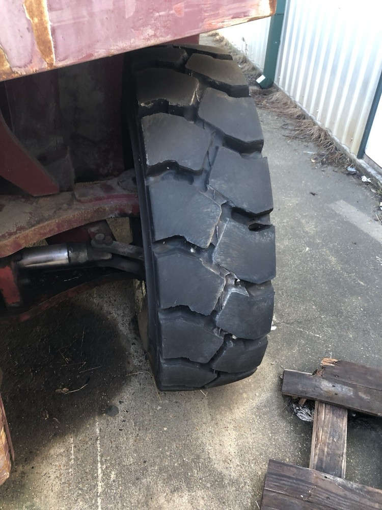 Forklift