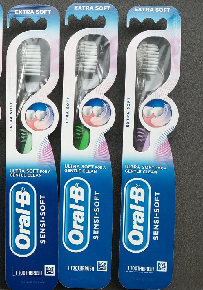 3 Oral B Sensi Soft Extra Soft New