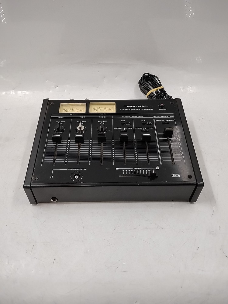 Realistic 32-1200B Stereo Mixing Console TESTED EB-19833
