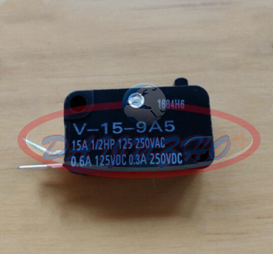 1PC OMRON V-15-9A5 Micro Switch New