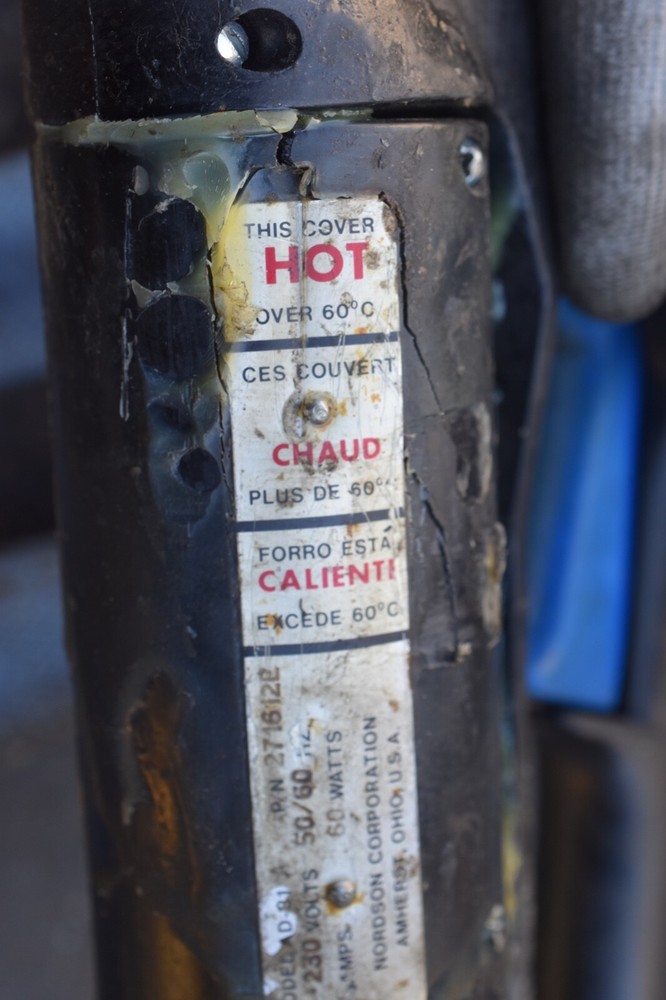 Nordson hot glue machine HM V