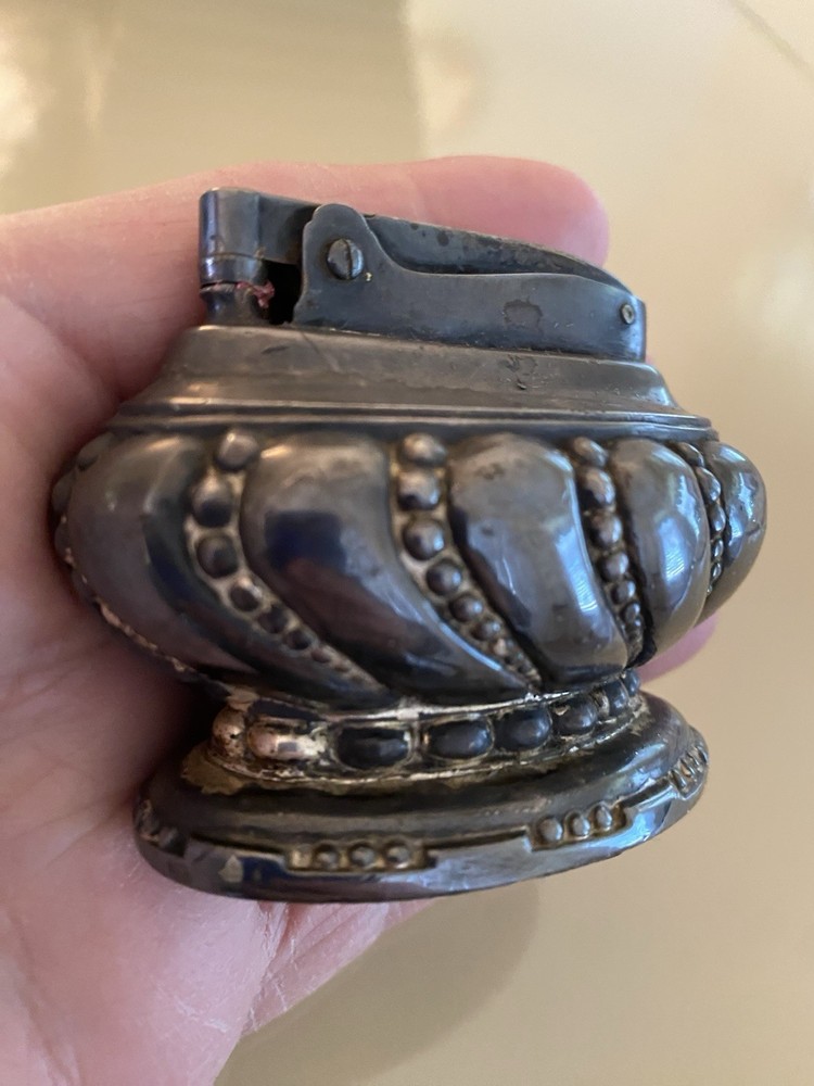 Vintage Ronson Crown Table Lighter Silver Plate 1950s