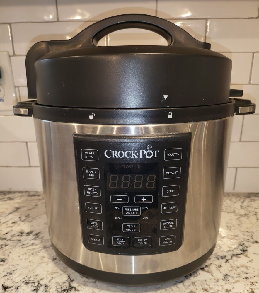 Crock Pot Express 6 Qt Programmable Multicooker/Pressure Cooker SCCPPC600-V1