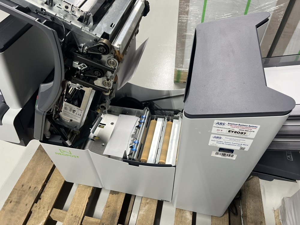 Neopost/Quadient DS-75 Mail Folder/Inserter