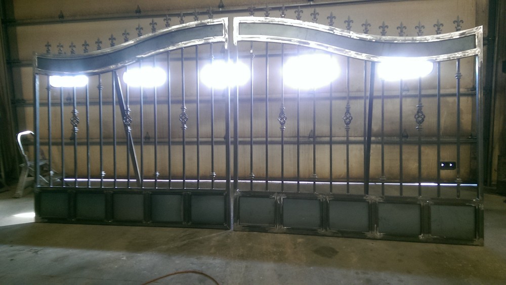 wrought iron driveway entry gate