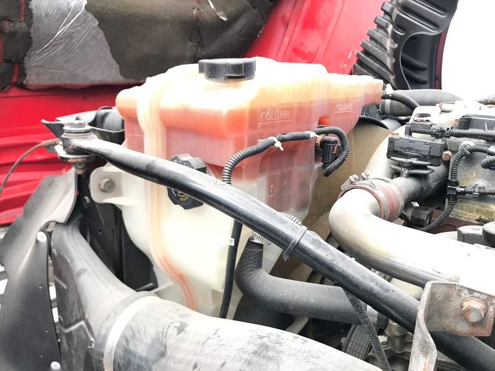 2008-2020 Freightliner CASCADIA Radiator Overflow Bottle - Used