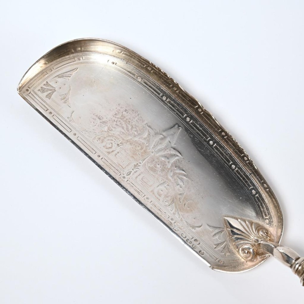 Victorian Crumb Scraper Silent Butler Hanau Pseudo Marks Barbara Walters