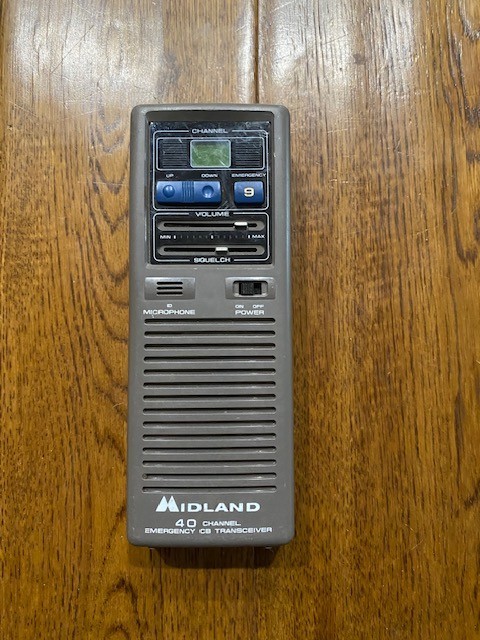 Midland 40 Channel Emergency CB Transceiver, Hand Held, Model 77-909 Untested