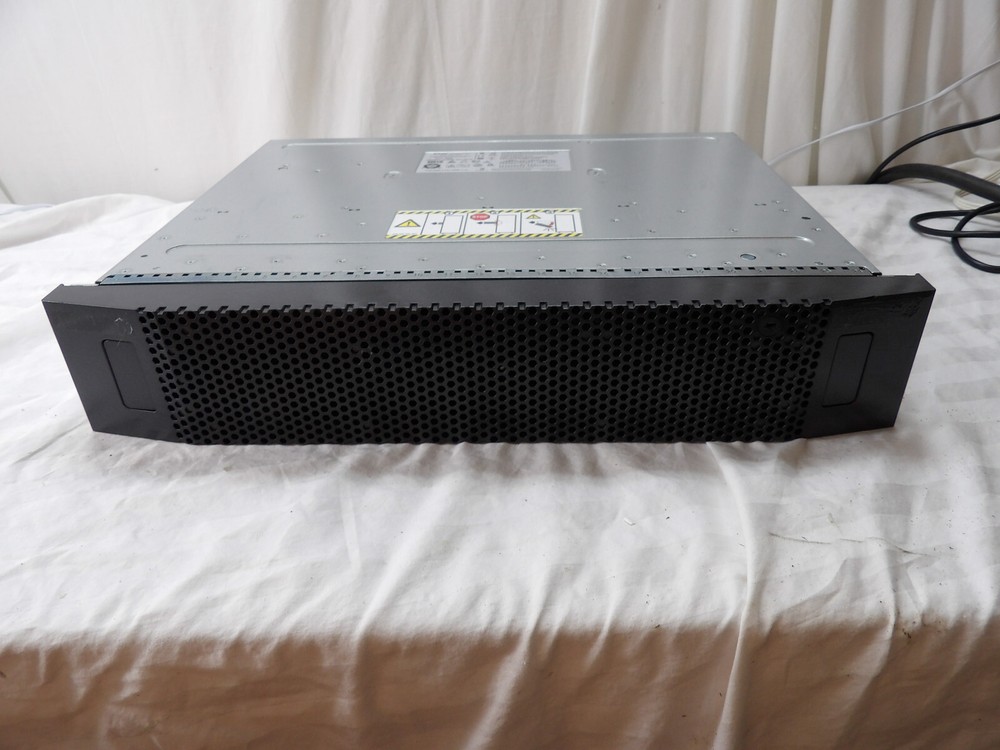 EMC SAE 25 Bay Storage Array