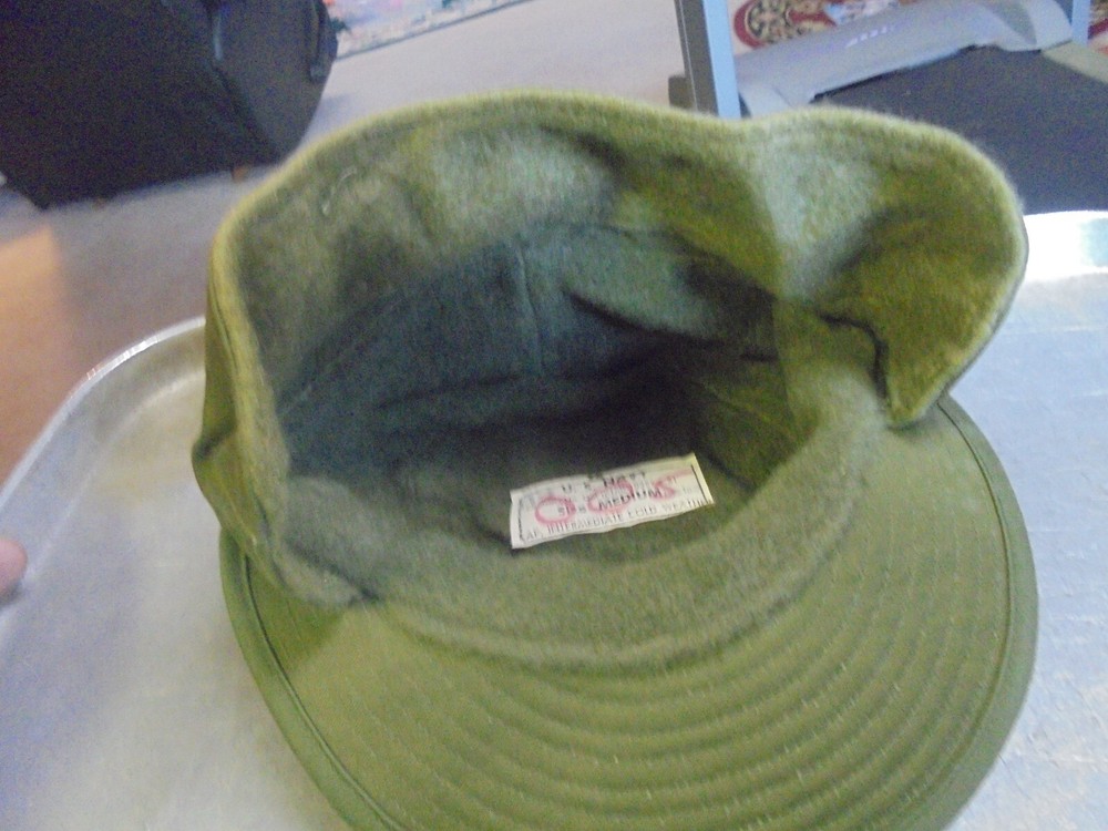 Vintage WWII U. S. Navy Intermediate Cold Weather Cap