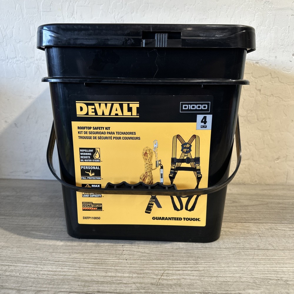 DEWALT Rooftop Safety Kit - Sealed
