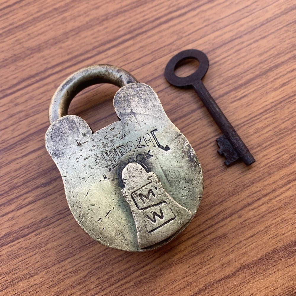 OLD OR ANTIQUE BRASS PADLOCK OR LOCK WITH KEY, decorative key-hole drop.