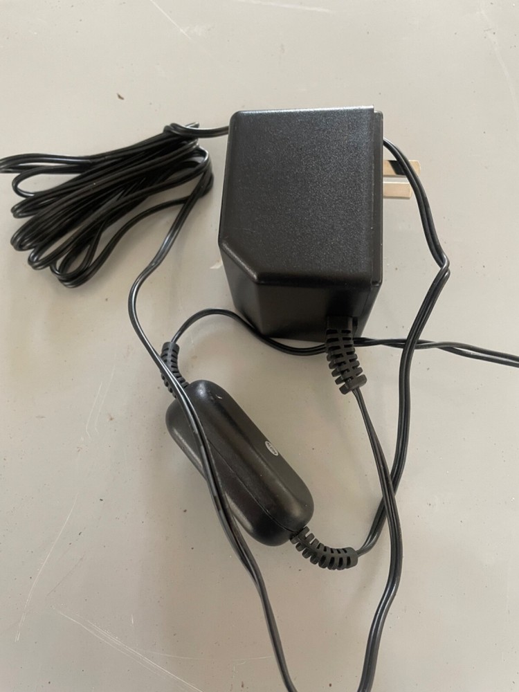 WERKER CLASS 2 BATTERY CHARGER
