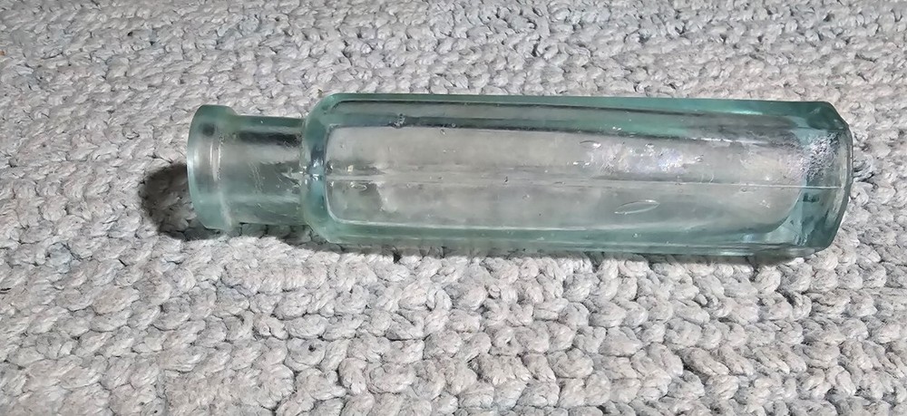 Small Octagon shaped Light Green Antique Bottle EMPTY