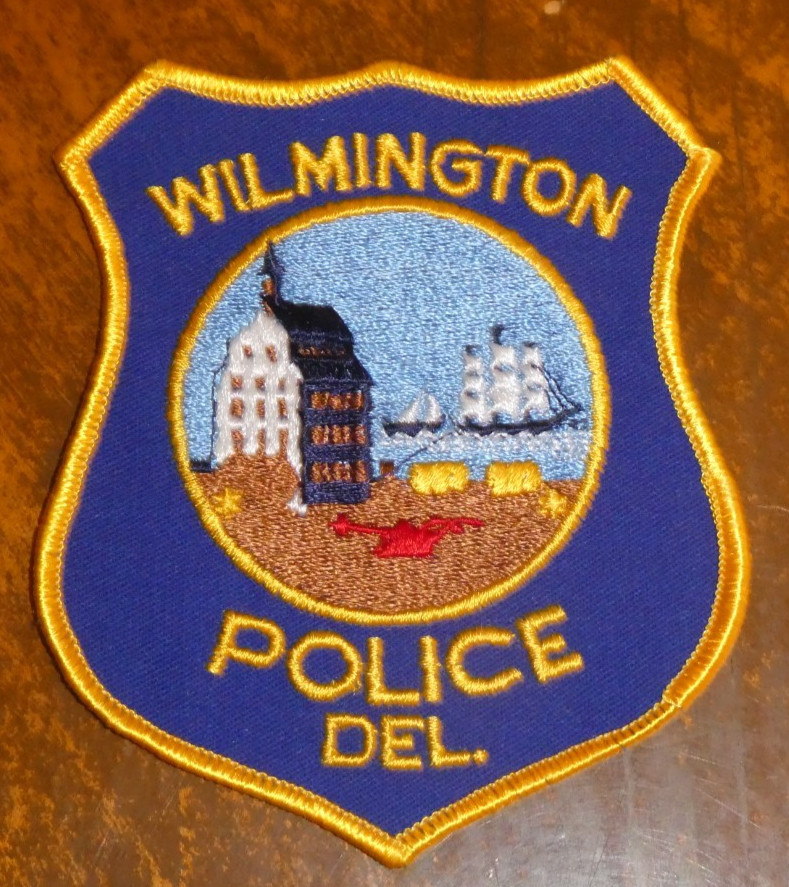 DELAWARE DE WILMINGTON POLICE NICE SHOULDER PATCH SHERIFF