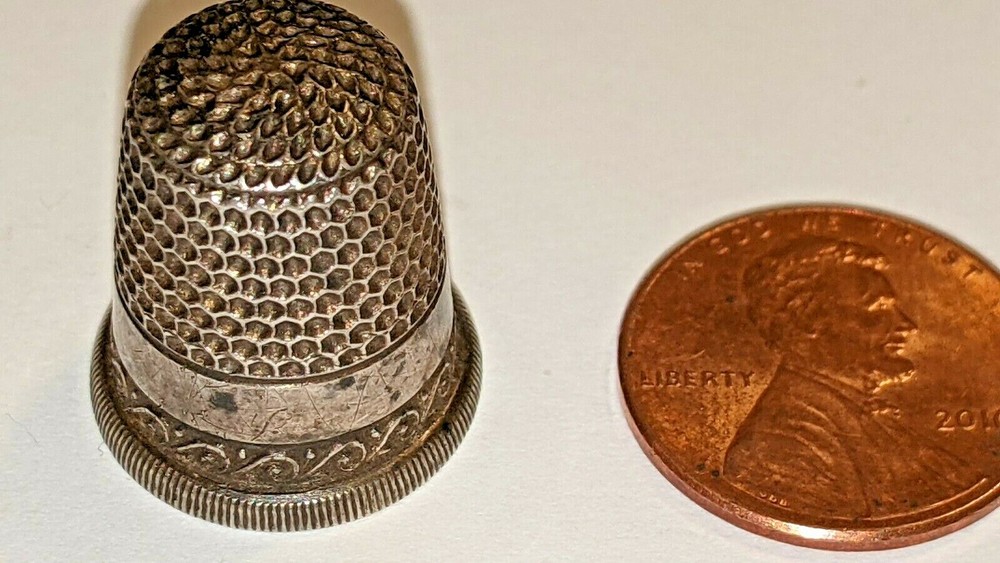 Waite Thresher Sterling Silver Thimble