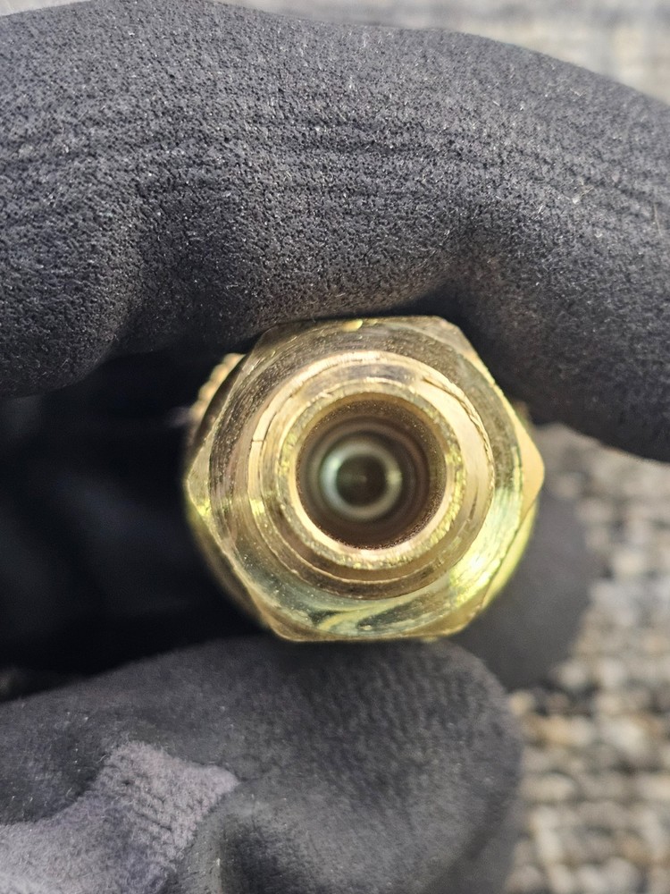 (QTY 4) Milton Kwik Change Coupler M Style 1/2" ID FNPT Brass Replacement