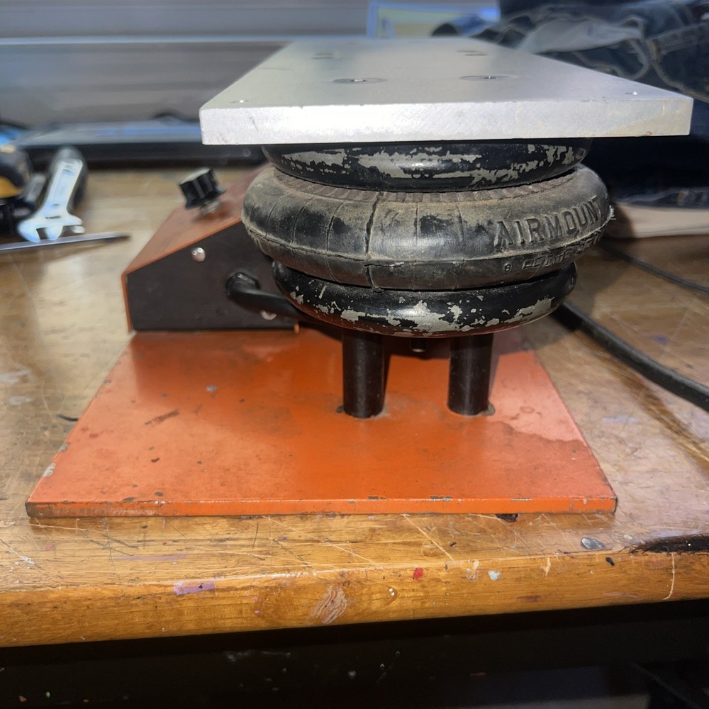 Branford Benchtop Vibration Table HS-1 w/Variable Speed Control 115AC