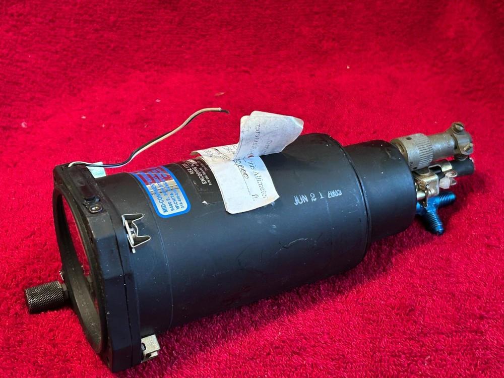BENDIX/KING KEA 130A ENCODING ALTIMETER P/N 066-0304-05 WITH CONNECTOR