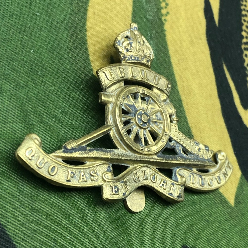 Original British Army Cap Badge - Royal Artillery