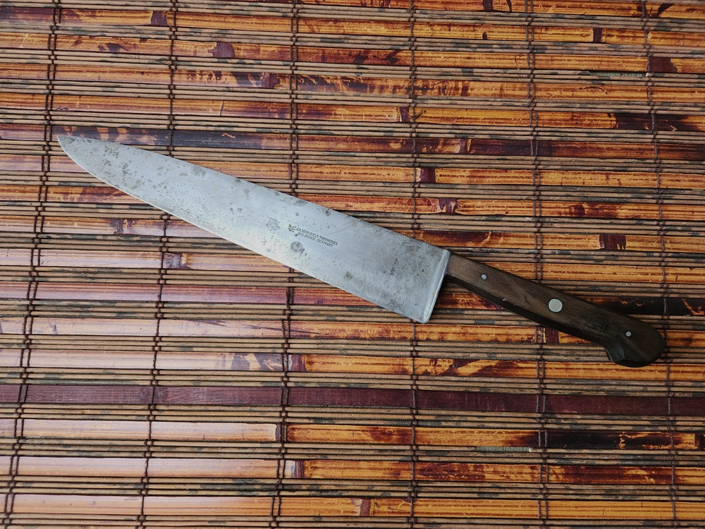J.A. HENCKELS TWINWORKS 102-10" SOLINGEN GERMANY - NICE BLADE, SOLID HANDLE