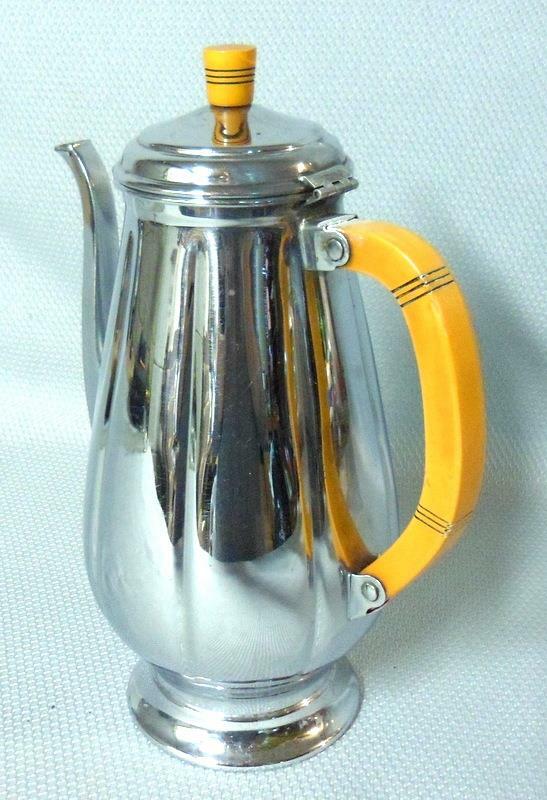 Farber Bros Krome Kraft Chrome Bakelite Coffee Pot
