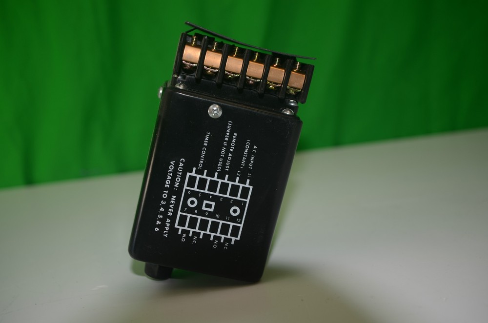 New Kanson Electronics ISSC Solid State Timer 1012-2-E-4-BSP10 Pulsed Interval