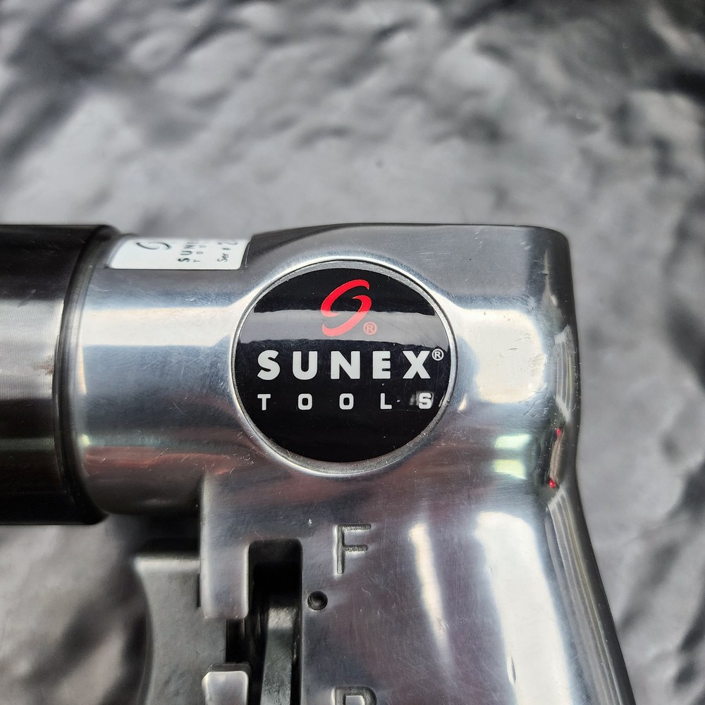 New Sunex Tools 1/2 Dr. Reversible Air Drill w/ Geared Chuck SX221B