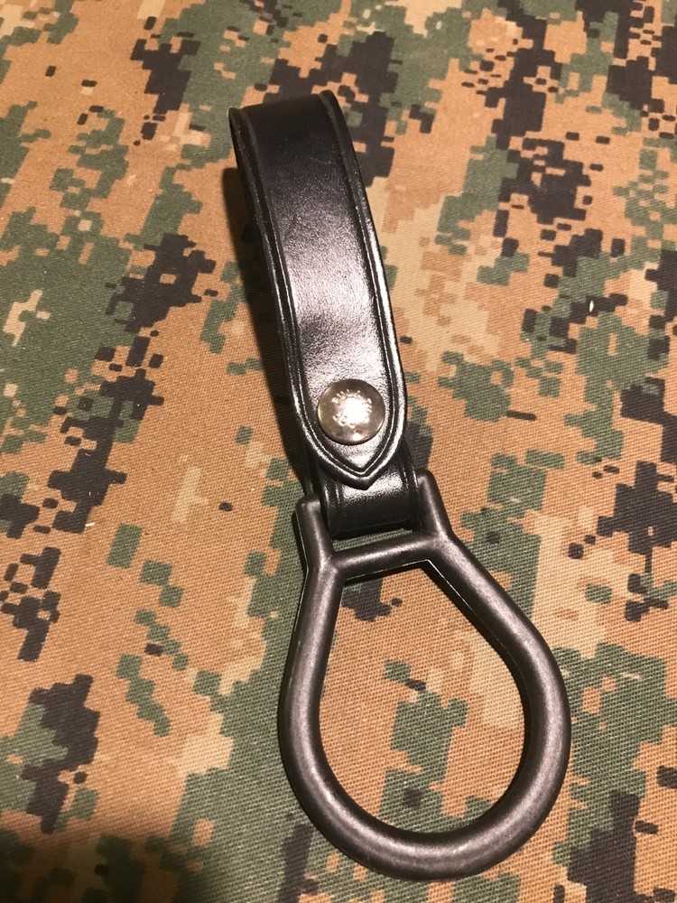 Bianchi Flashlight Belt Holder