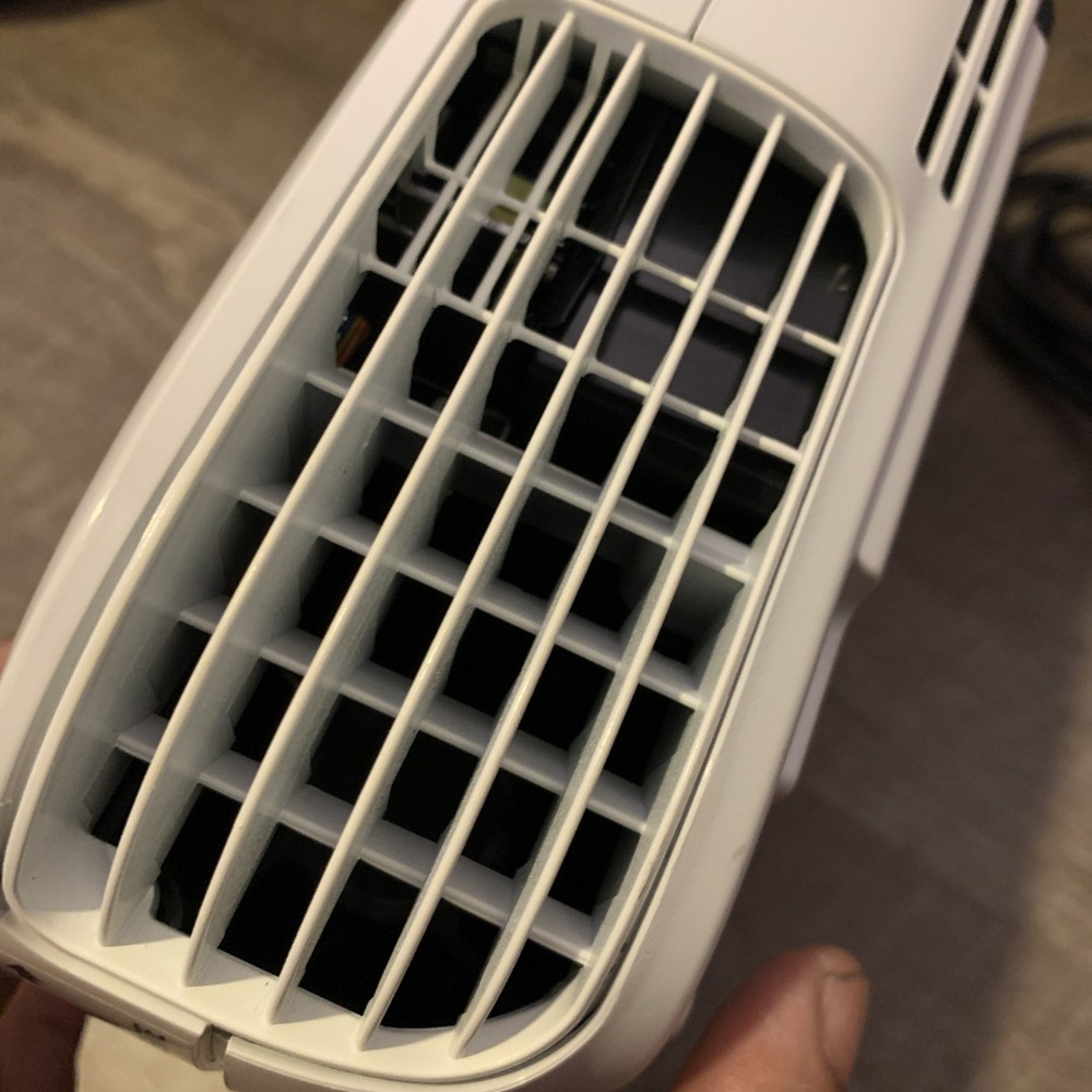 Epson EX3200 Digital LCD Projector H369A Power Cord + Bag POWERS ON UNTESTED