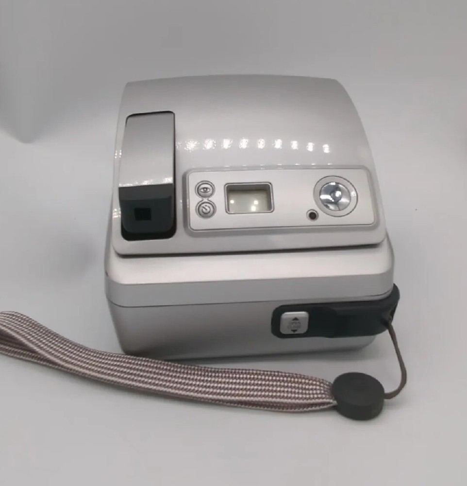 Polaroid One 600 Classic Instant Camera Silver Instant Untested