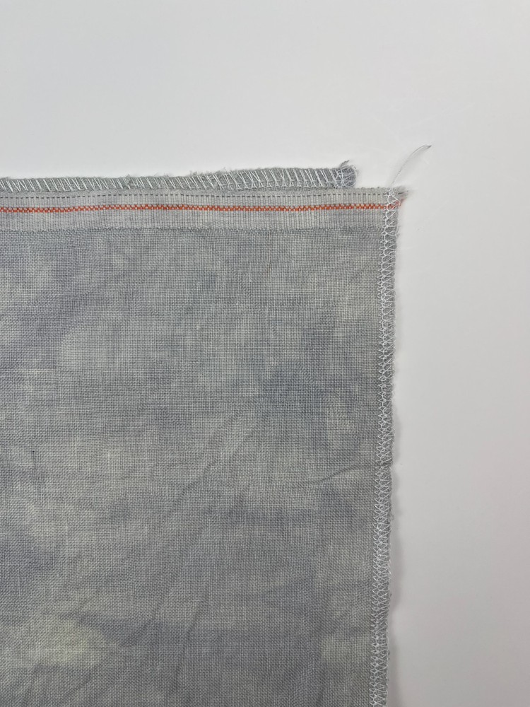 Fox and Rabbit 40 Ct Linen in Arctic Fox 18x27