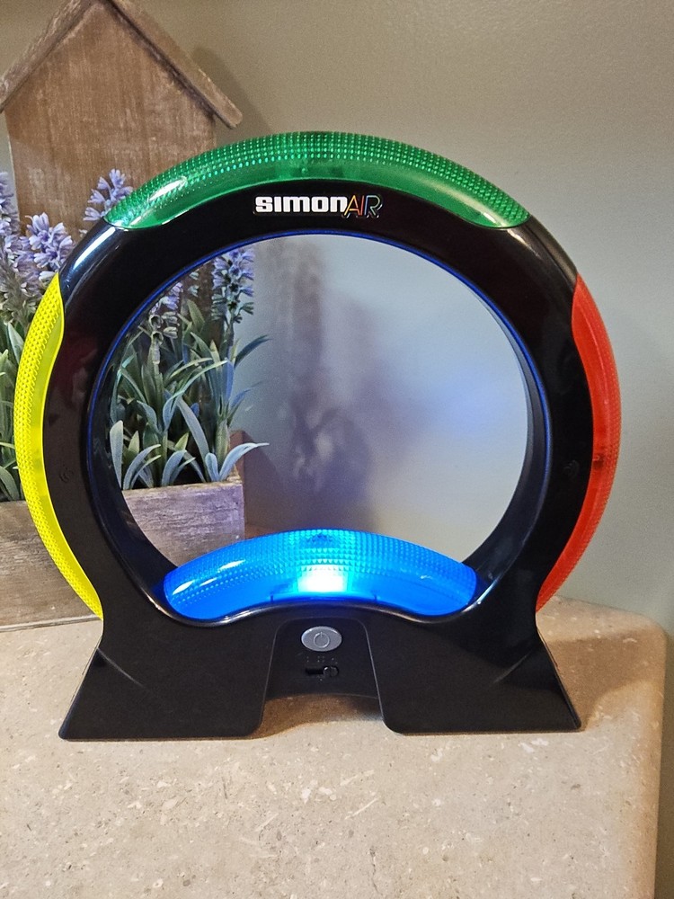 2015 Simon Air - No Touch Electronic Memory Simon Says Game - WORKS!