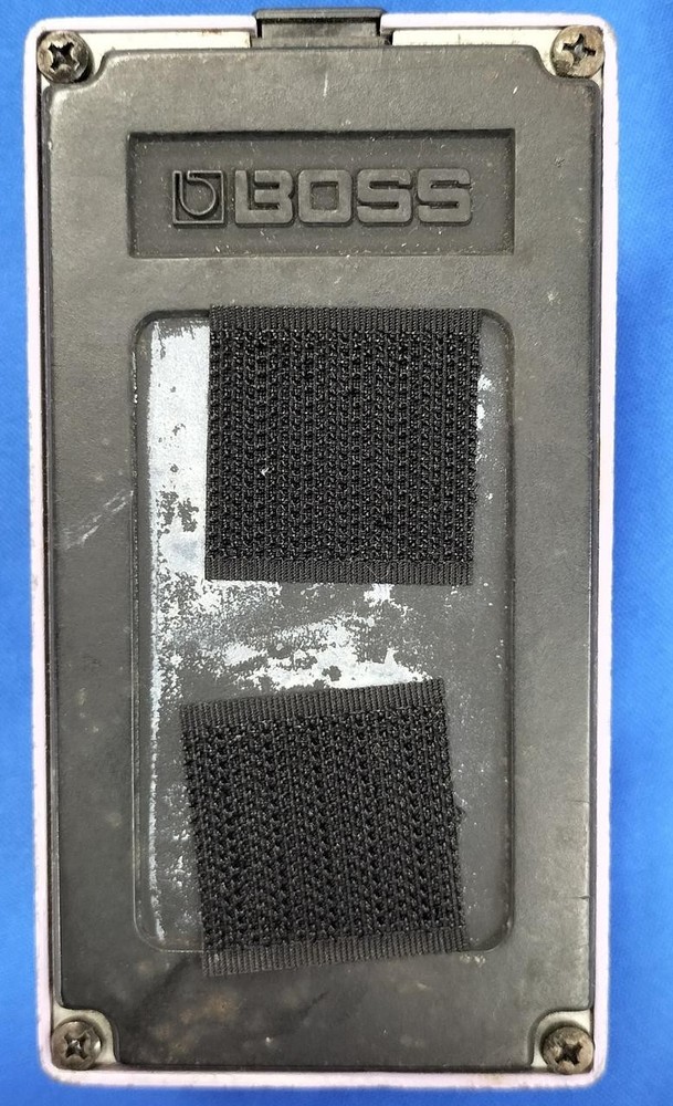 BOSS DC-2 Chorus Guitar Effects Pedal Used