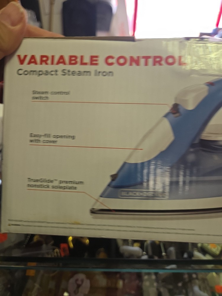 Black + Decker Variable Control Compact Steam Iron White Blue Smooth Glide