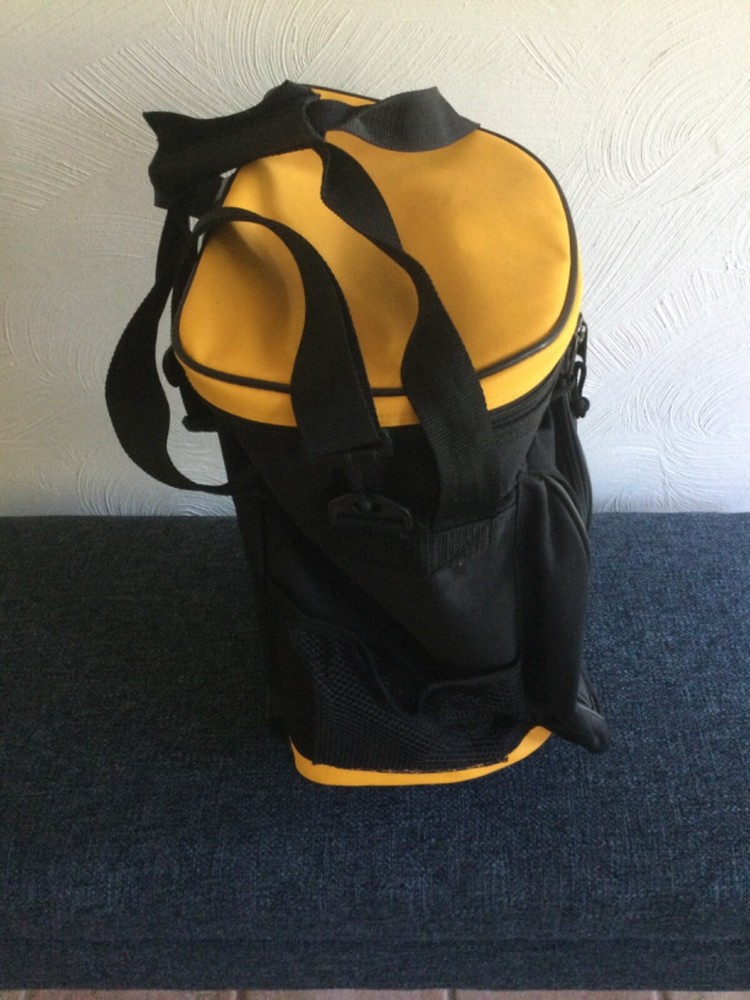 Ice Gear Large Soft Sided Cooler Wheeled with Extendable Handle