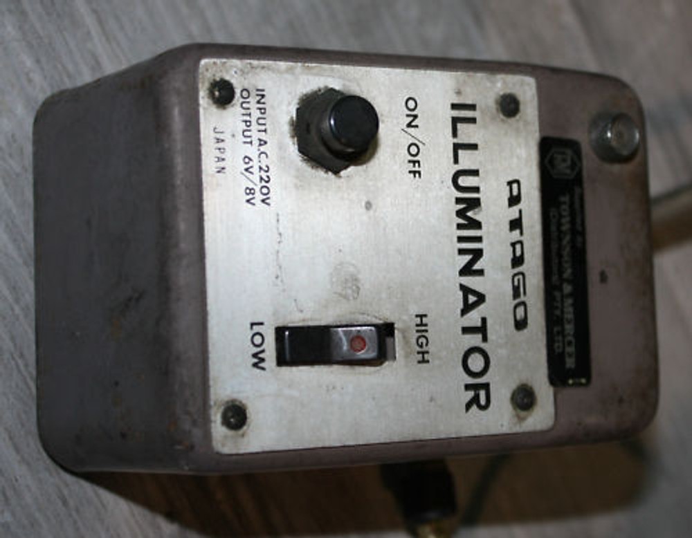 Atago Benchtop Abbe refractometer and light source