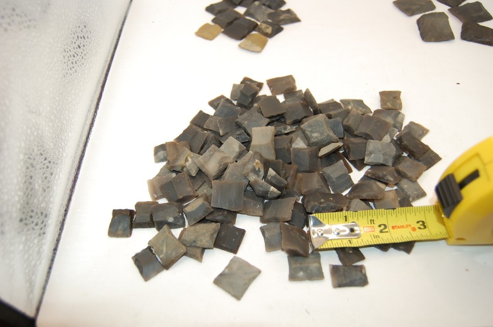 Medium Muzzleloader Blackpowder Flint flints 4 you will get four