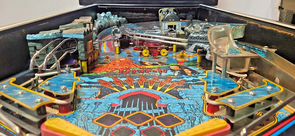 Bram Stroker's Dracula Pinball Machine - 2796