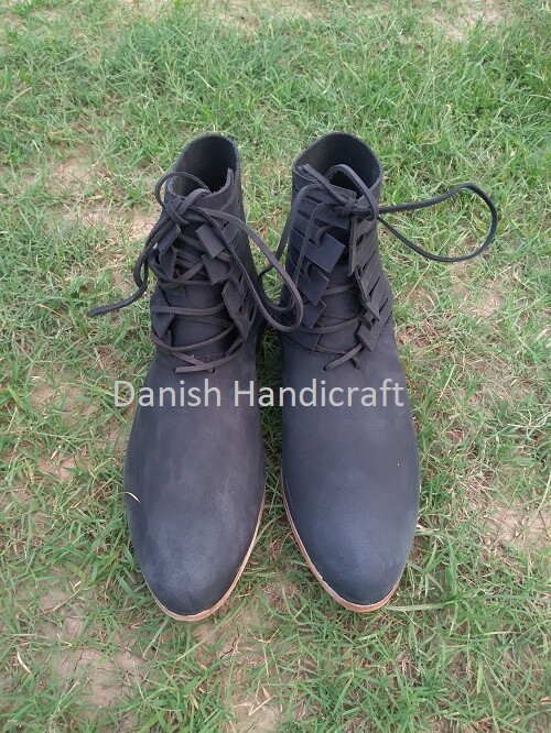 Medieval costume boots Gothic leather boots Fantasy leather boots