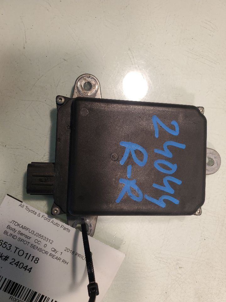 PRIUS     2018 BLIND SPOT SENSOR REAR RH