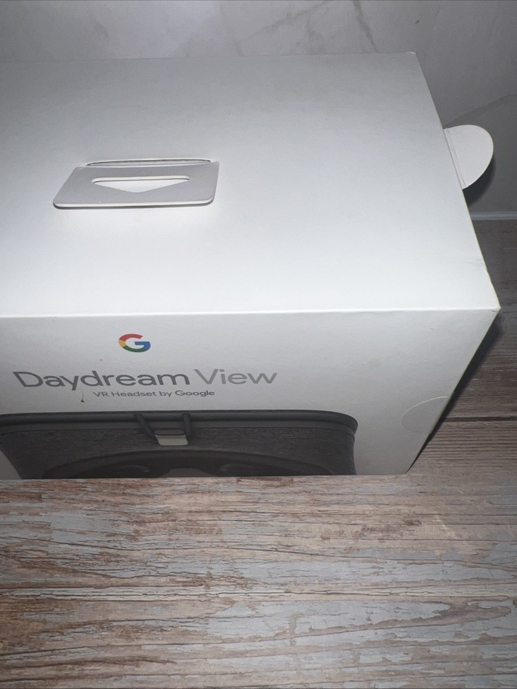 Google Daydream View VR Headset - Slate New In Box!!