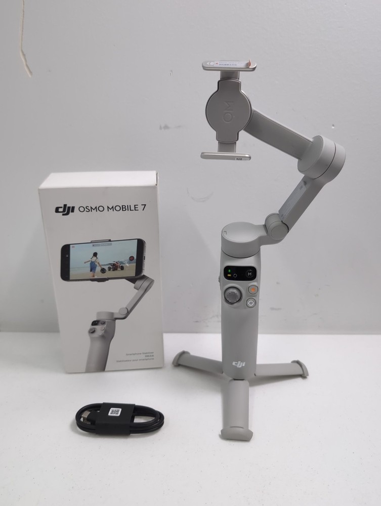 DJI - Osmo Mobile 7 Smartphone 3-Axis Gimbal Stabilizer - Gray
