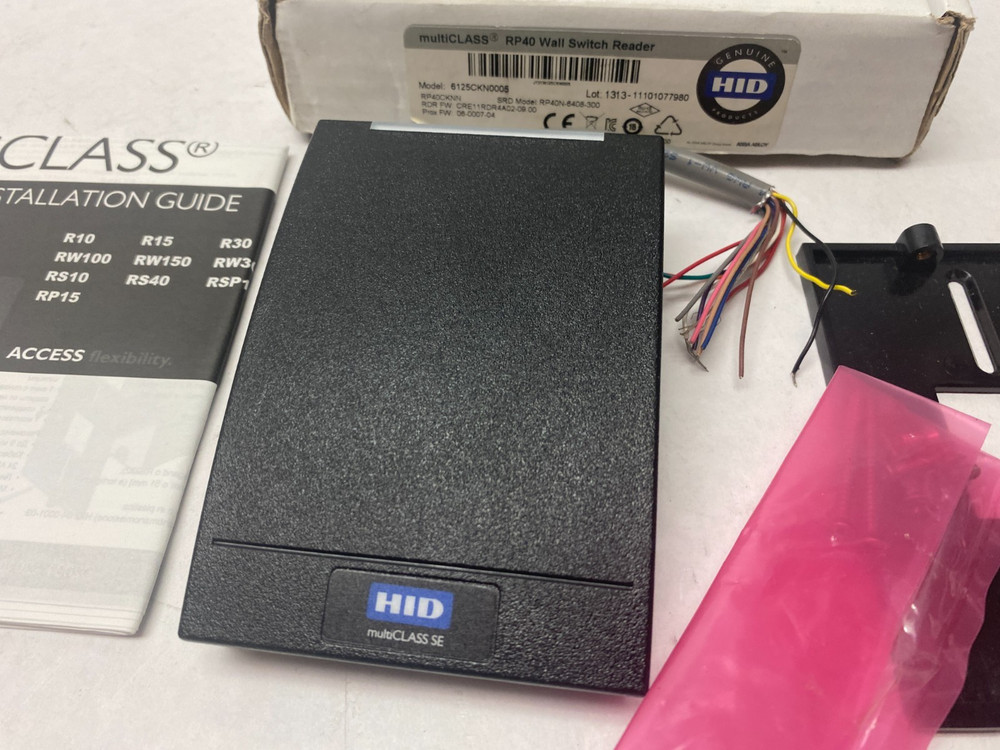 HID 6125CKN0005 multiCLASS RP40 Smart Card Wall Switch Reader