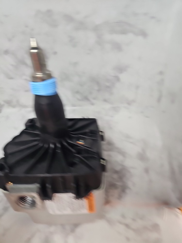 239-48795-02 Bradford White Natural Gas Valve OEM 239-48795-02 WV4462A1081