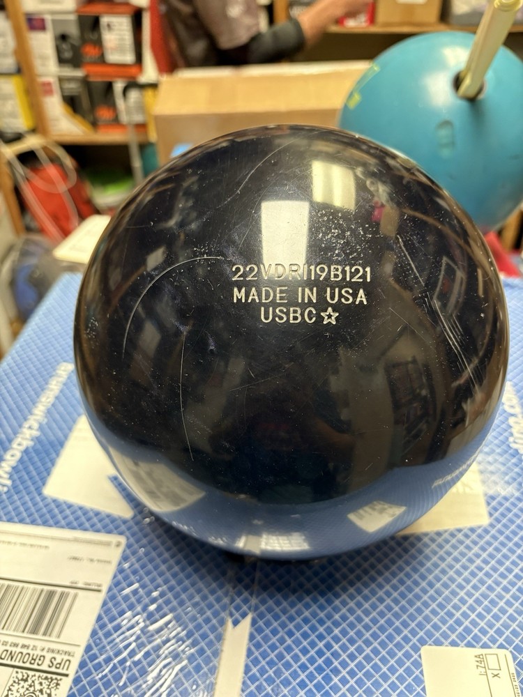 Use Storm Road Bowling Ball 15 Pounds