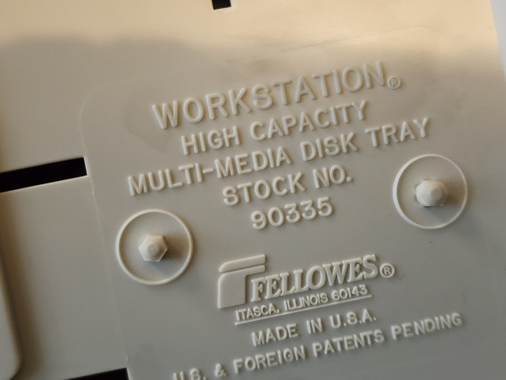 Fellowes Workstation High Capacity Multi Media Disk Tray #90335 in VG Condition